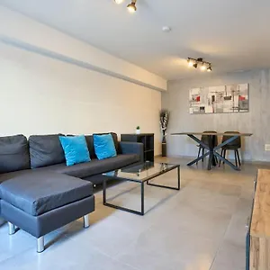 https://urban-front-walking-distance-from-paceville-and-st.qawrahotelsmalta.org