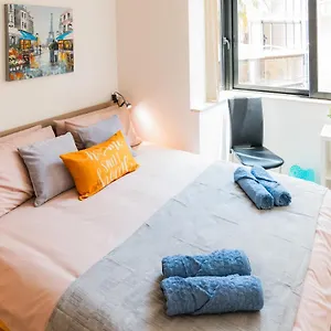 https://st-julians-triq-san-gorg-2br.hotelssaintjulians.com